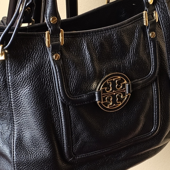 Tory Burch Amanda Black Leather Shoulder /Crossbody Bag - Picture 4 of 11